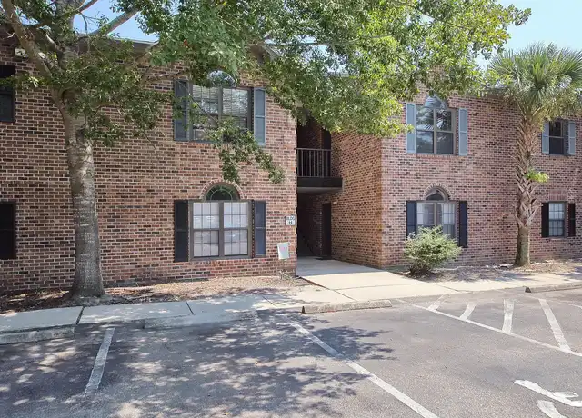 Property at The Cloisters Apartments - 902 67th Ave N, Myrtle Beach, SC, 29572, 1 bed, 1 bath, [object Object]