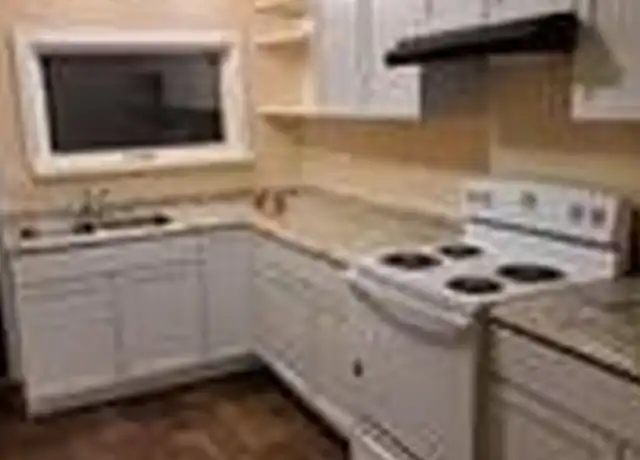 Property at 305 Madison St, Beaver Dam, WI, 53916, 3 beds, 1 bath, [object Object]