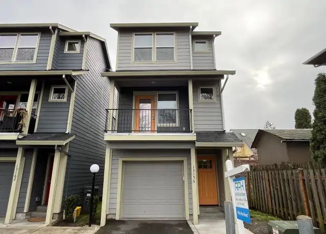 Property at 13204 NE Glisan St, Portland, OR, 97230, 3 beds, 1.5 baths, [object Object]