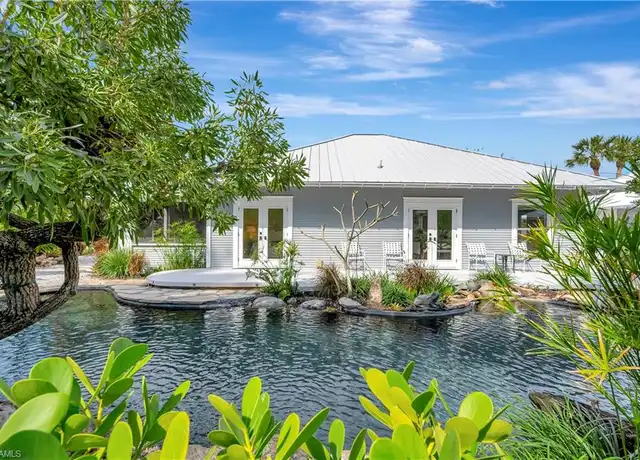 Property at 1375 Gordon Dr, Naples, FL, 34102, 4 beds, 3 baths, [object Object]