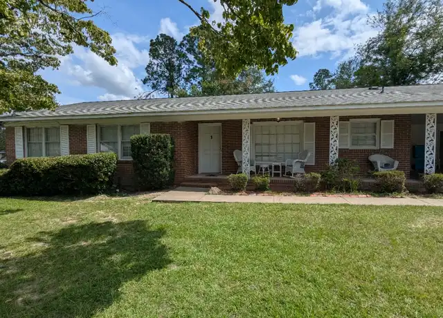 Property at 813 McLemore Dr, Vidalia, GA, 30474, 3 beds, 2 baths, [object Object]