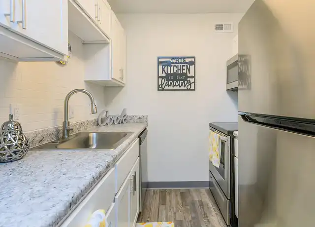 Property at Tanglewood Apartments - 1700 Johnson Rd, Petersburg, VA, 23805, 1-3 bed, 1-1.5 bath, [object Object]