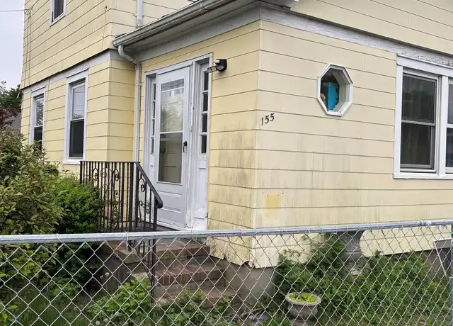 Property at 155 5th Ave, Bay Shore, NY, 11706, 3 beds, 1 bath, [object Object]