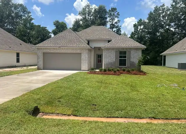 Property at 41381 Rosewood Ln, Hammond, LA, 70403, 3 beds, 2 baths, [object Object]