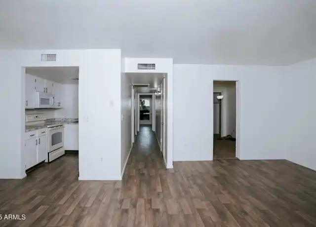 Property at 2690 N 43rd Ave Unit D, Phoenix, AZ, 85009, 3 beds, 2 baths, [object Object]