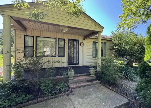 Property at 102 Magnolia Dr, Booneville, MS, 38829, 3 beds, 1 bath, [object Object]