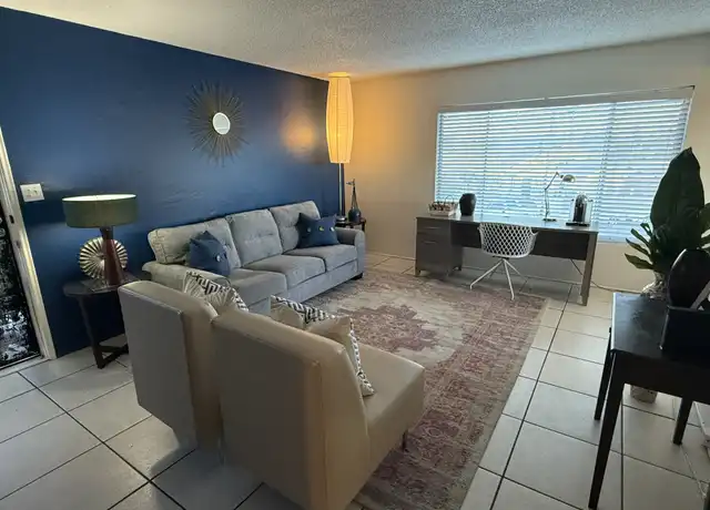 Property at 4068 Oakcrest Dr Unit 4, San Diego, CA, 92105, 2 beds, 1 bath, [object Object]