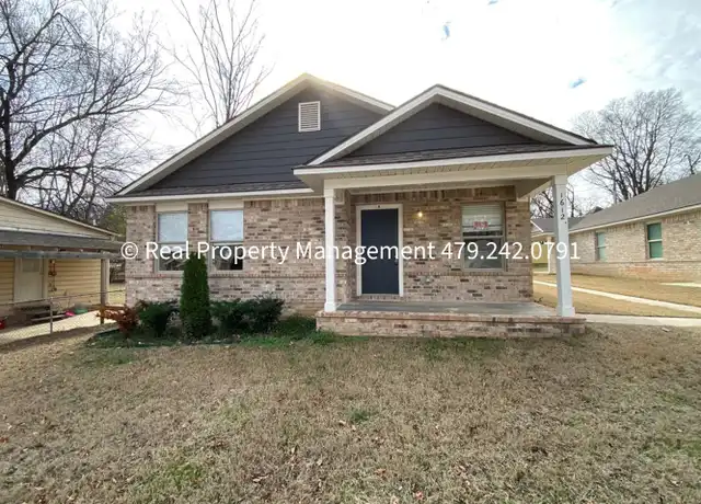 Property at 1612 S P St, Fort Smith, AR, 72901, 2 beds, 2 baths, [object Object]