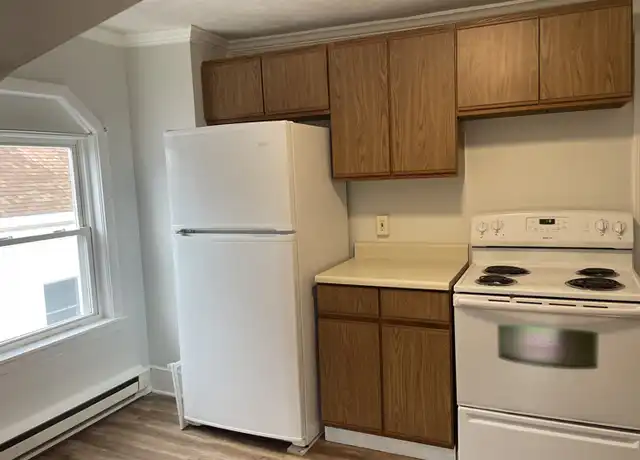 Property at 54 Water St Unit C, North Andover, MA, 01845, 1 bed, 1 bath, [object Object]