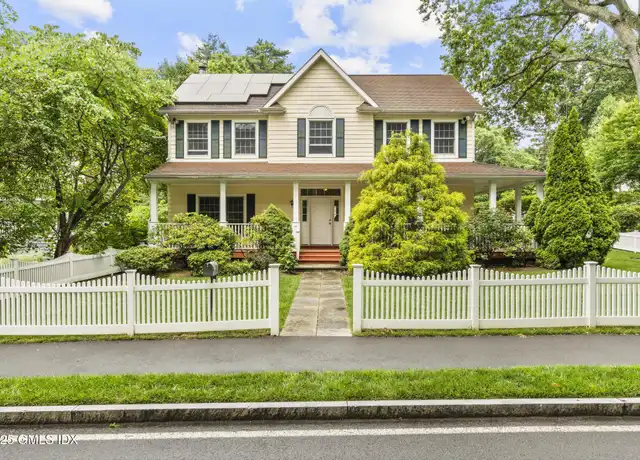 Property at 54 Sinawoy Rd, Cos Cob, CT, 06807, 4 beds, 2.5 baths, [object Object]