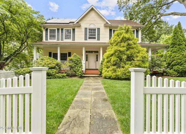 Photo of 54 Sinawoy Rd, Cos Cob, CT 06807