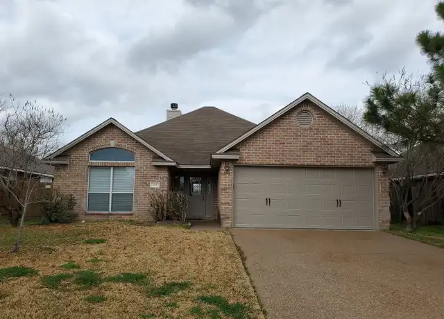 Property at 215 Landsburg Ct, College Station, TX, 77845, 3 beds, 2 baths, [object Object]