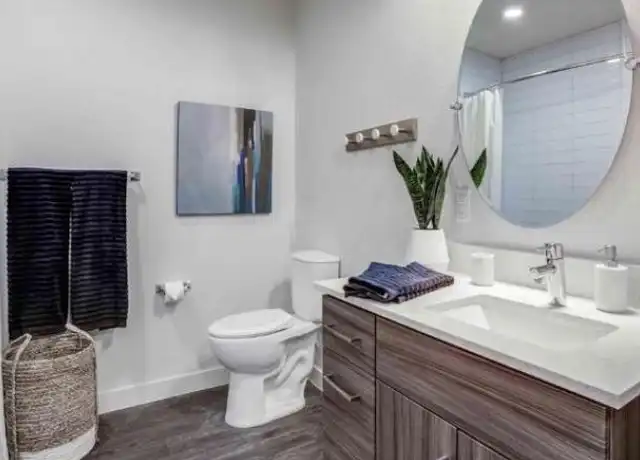 Property at 1505 N Central Ave, Phoenix, AZ, 85004, 1 bed, 2 baths, [object Object]