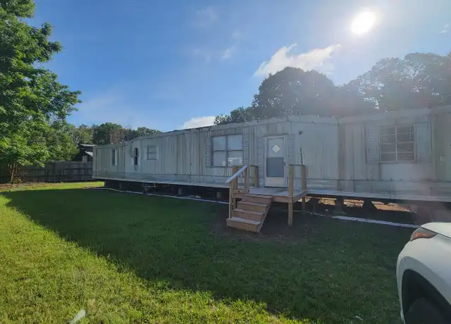 Property at 2482 Rocky Hollow Ln Unit 2482B, Deatsville, AL, 36022, 2 beds, 2 baths, [object Object]