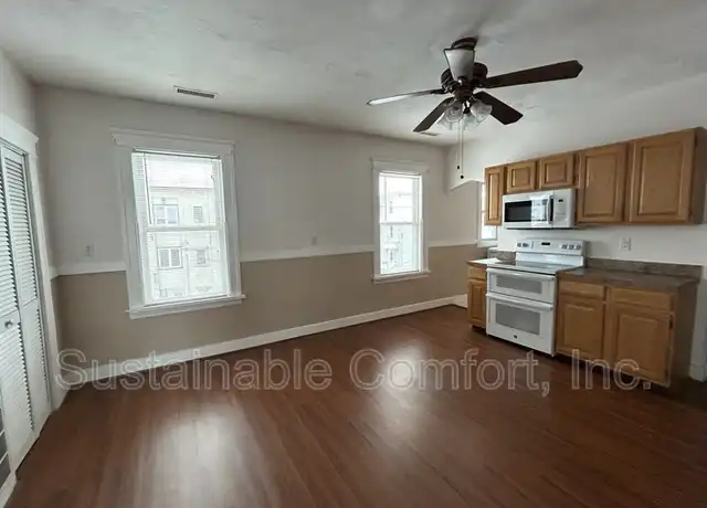 Property at 3 Imperial Pl Unit 3, Worcester, MA, 01604, 3 beds, 1 bath, [object Object]