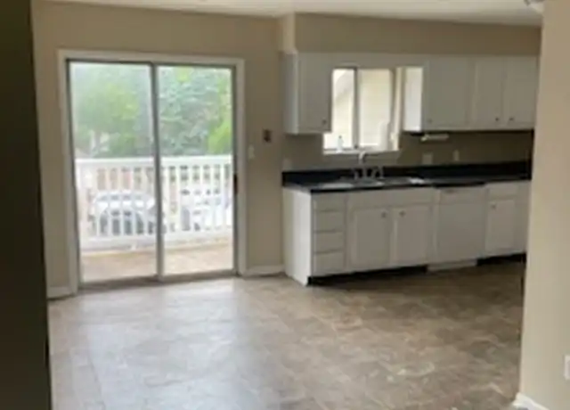 Property at 2371 Barberry Dr SW Unit 3, Wyoming, MI, 49519, 2 beds, 1 bath, [object Object]