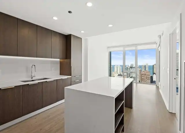 Property at 202 W Hill St Unit 1-1DEN, Chicago, IL, 60610, 1 bed, 1 bath, [object Object]