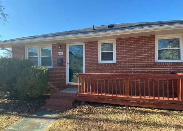 Property at 907 Oakland Ave, Durham, NC, 27705, 2 beds, 1 bath, [object Object]
