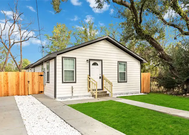 Property at 7921 Little St, Houston, TX, 77028, 3 beds, 2 baths, [object Object]