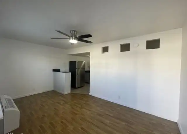Property at 2311 Stella St, Denton, TX, 76201, 1 bed, 1 bath, [object Object]