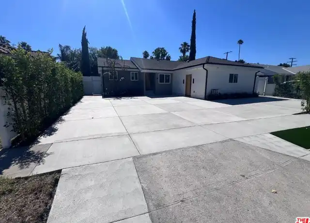 Property at 7669 Beeman Ave, North Hollywood, CA, 91605, 1 bed, 1 bath, [object Object]