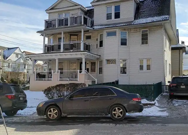 Property at 4 Morris Cres Unit 2nd Floor, Yonkers, NY, 10705, 3 beds, 1 bath, [object Object]