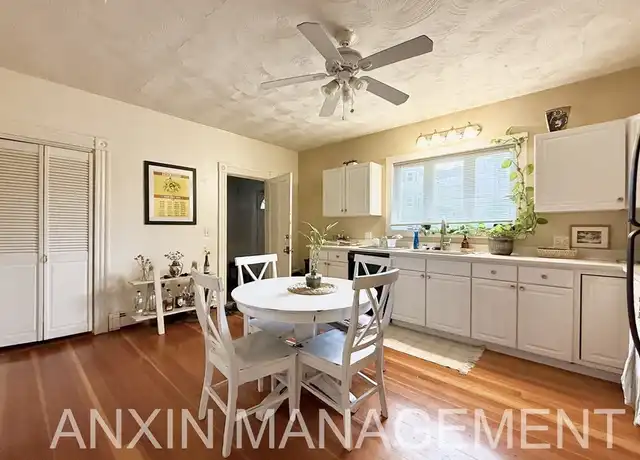 Property at 14 Allen St Unit 1, Somerville, MA, 02143, 2 beds, 1 bath, [object Object]