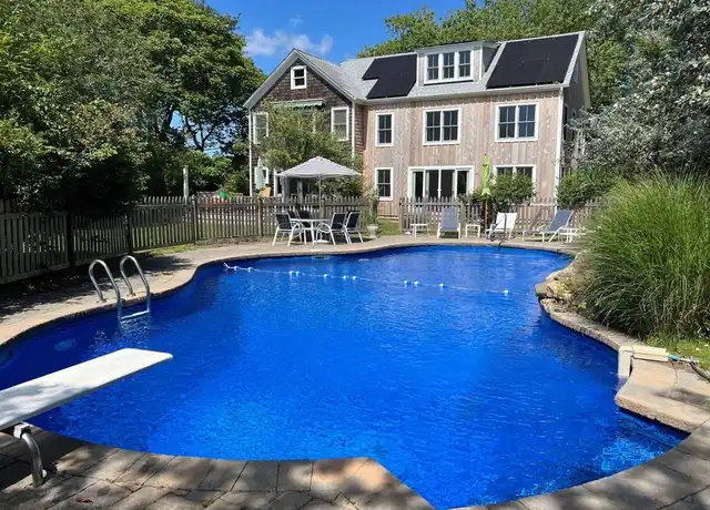Property at 582 Montauk Hwy, Amagansett, NY, 11930, 4 beds, 5 baths, [object Object]