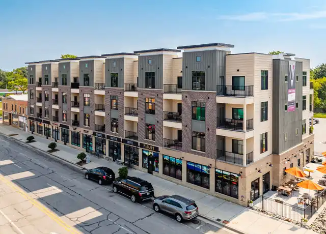 Property at 2010 E Michigan Ave Unit 409, Lansing, MI, 48912, 1 bed, 1 bath, [object Object]