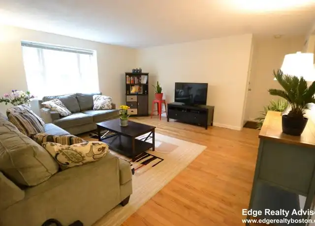 Property at 65 Colborne Rd, Brighton, MA, 02135, 2 beds, 1 bath, [object Object]