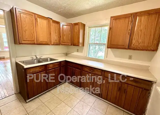 Property at 4058 Bedford Ave, Omaha, NE, 68111, 2 beds, 1 bath, [object Object]