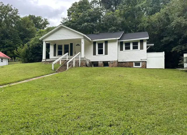 Property at 215 Glendale Dr, Chattanooga, TN, 37405, 2 beds, 1 bath, [object Object]