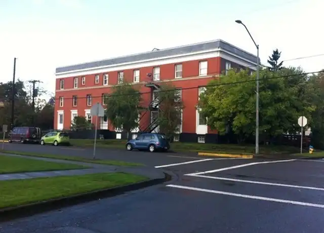 Property at 701 H St Unit M, Centralia, WA, 98531, 2 beds, 1 bath, [object Object]