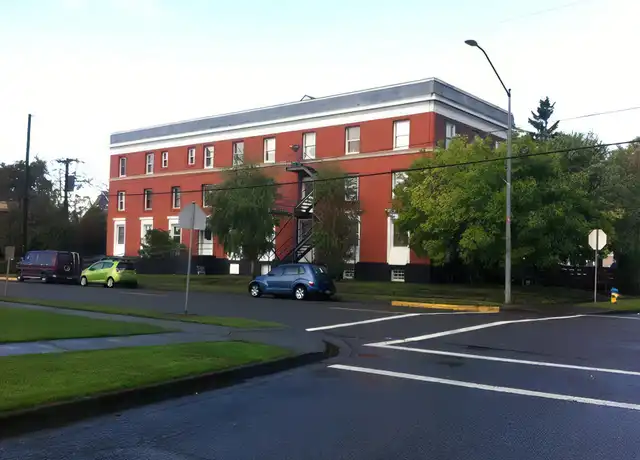 Property at 701 H St Unit M, Centralia, WA, 98531, 2 beds, 1 bath, [object Object]