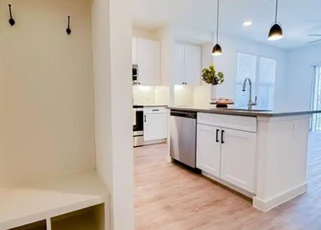 Property at 501 S Ewing Ave, Dallas, TX, 75203, 0 beds, 1 bath, [object Object]