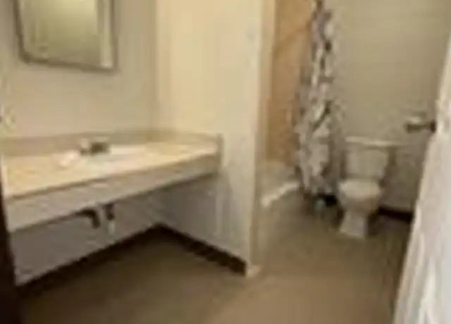 Property at 1652 E 29th St, Hibbing, MN, 55746, 2 beds, 1 bath, [object Object]