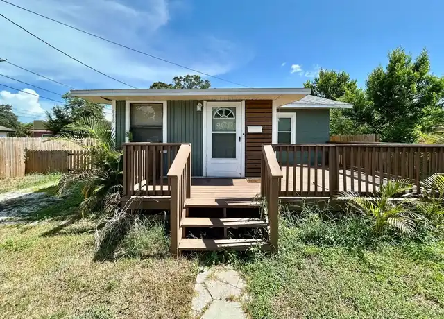 Property at 616 35th Ave S, Saint Petersburg, FL, 33705, 2 beds, 1 bath, [object Object]