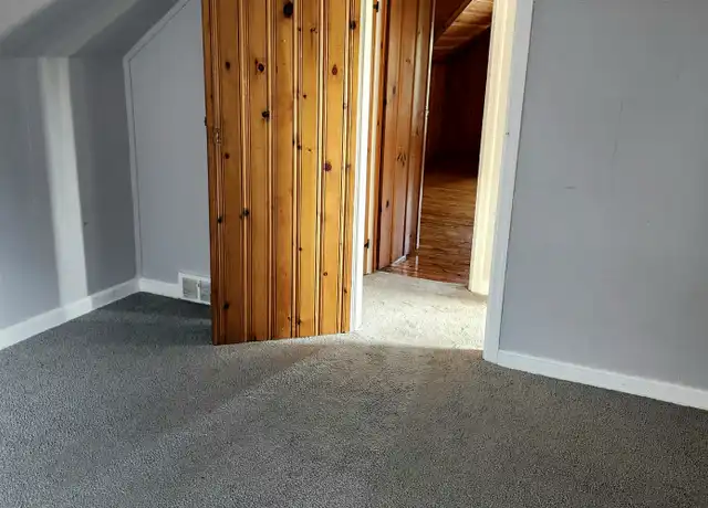 Property at 948 Richmond Rd, Cleveland, OH, 44124, 3 beds, 1 bath, [object Object]