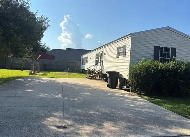 Property at 145 Danos Ln, Belle Chasse, LA, 70037, 3 beds, 2 baths, [object Object]