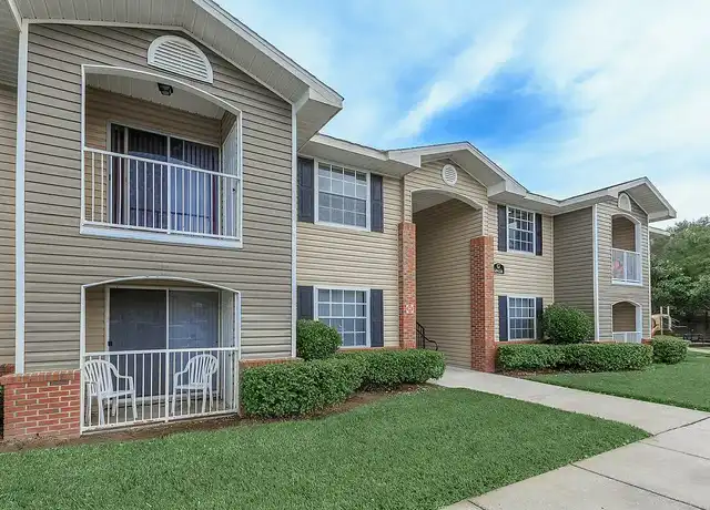 Property at Lakeland Landing Apartments - 4355 Corporate Ave, Lakeland, FL, 33809, 2 beds, 1-2 bath, [object Object]