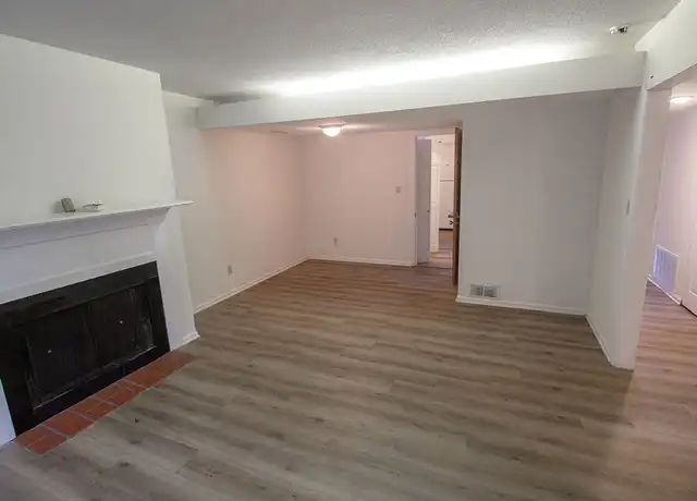 Property at 1201 Old 63 S Unit 102, Columbia, MO, 65201, 3 beds, 2.5 baths, [object Object]