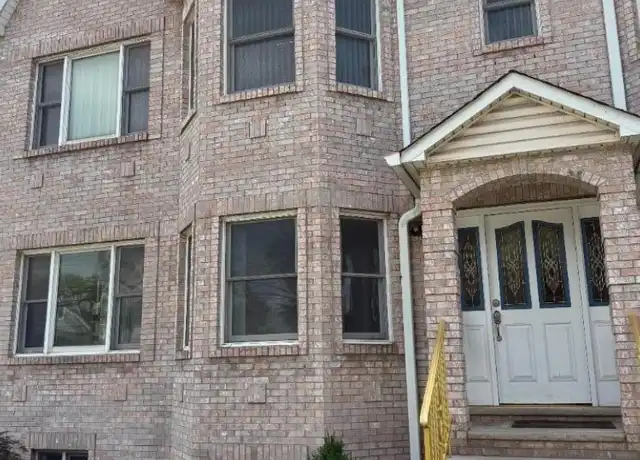 Property at 421 Centre St Unit 1, Nutley, NJ, 07110, 5 beds, 4 baths, [object Object]