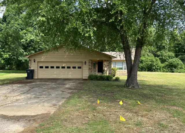 Property at 4216 Brenda St, Jonesboro, AR, 72405, 3 beds, 2 baths, [object Object]