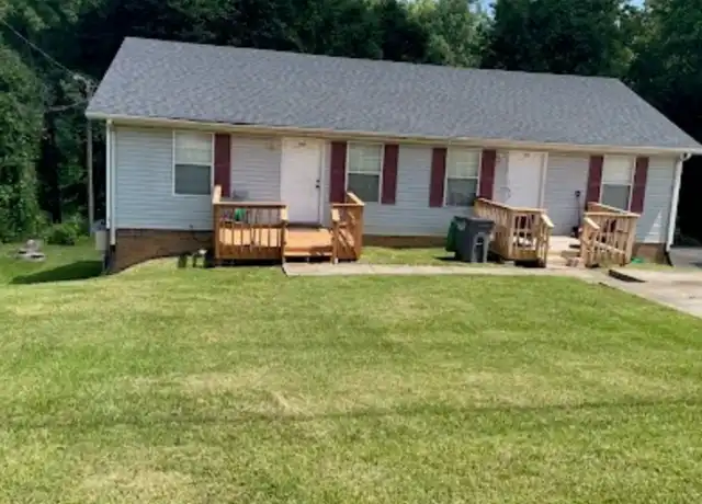 Property at 705 Peachers Dr Unit B, Clarksville, TN, 37042, 2 beds, 1 bath, [object Object]