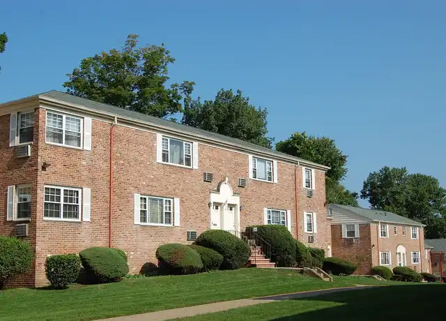 Property at Wedgewood Manor - 41 Madison Ave, Madison, NJ, 07940, 2 beds, 1 bath, [object Object]