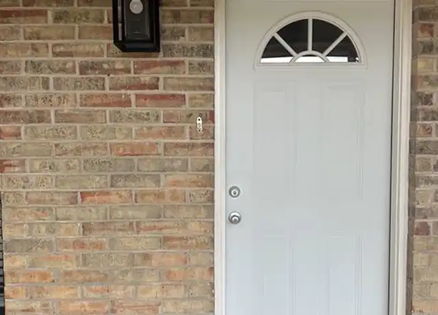 Property at 1715 W Nolana Ave Unit 3, McAllen, TX, 78501, 2 beds, 2 baths, [object Object]