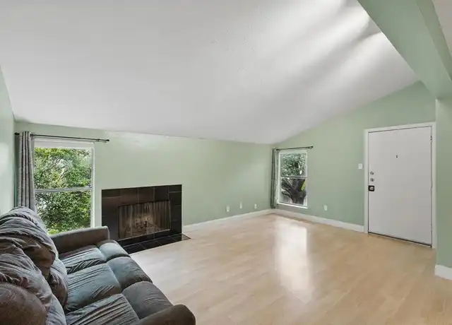 Property at 12824 Midway Rd, Dallas, TX, 75244, 1 bed, 1 bath, [object Object]