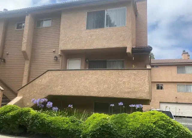 Property at 695 County Square Dr, Ventura, CA, 93003, 2 beds, 2 baths, [object Object]