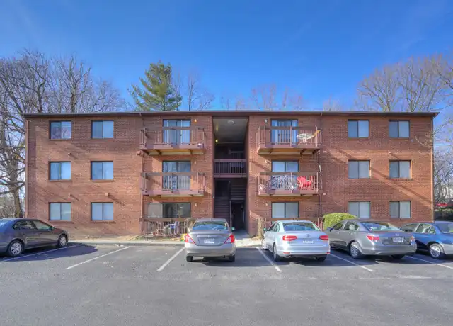 Property at 207 Wharton St SE Unit Wharton 207-8, Blacksburg, VA, 24060, 3 beds, 1 bath, [object Object]