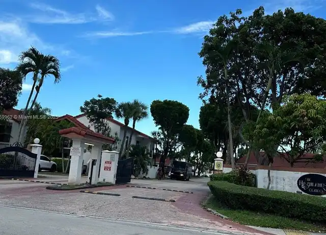 Property at 7555 SW 153rd Pl Unit 206-10, Miami, FL, 33193, 2 beds, 2 baths, [object Object]